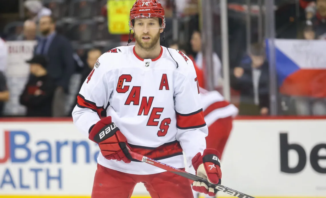 Jaccob Slavin Carolina Hurricanes