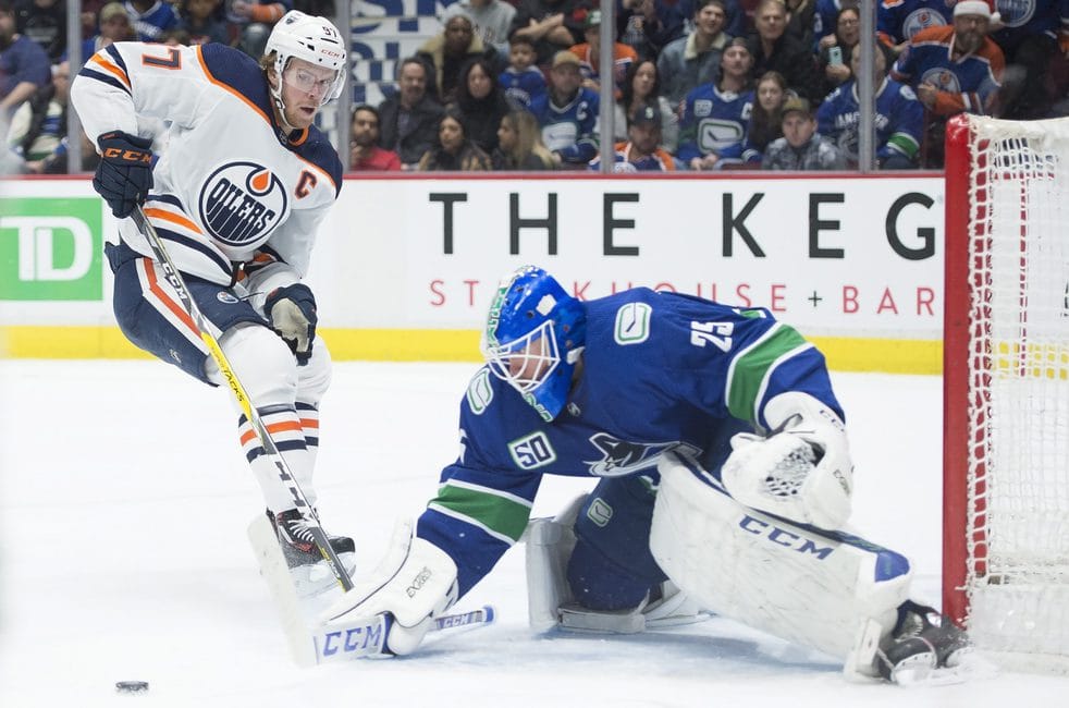 McDavid Dismisses Impact of Canucks' Early Season Dominance - The Hockey Writers - Edmonton Oilers