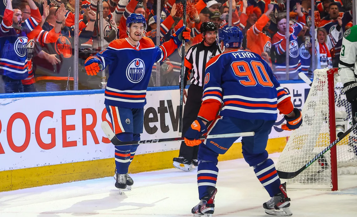 Oilers Erase Early Deficit, Beat Stars 5-2 in Game 4 - The Hockey Writers - Edmonton Oilers