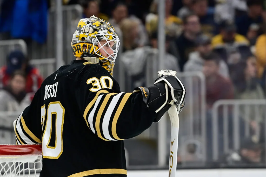 Bruins Sign Brandon Bussi To Two-Way Extension