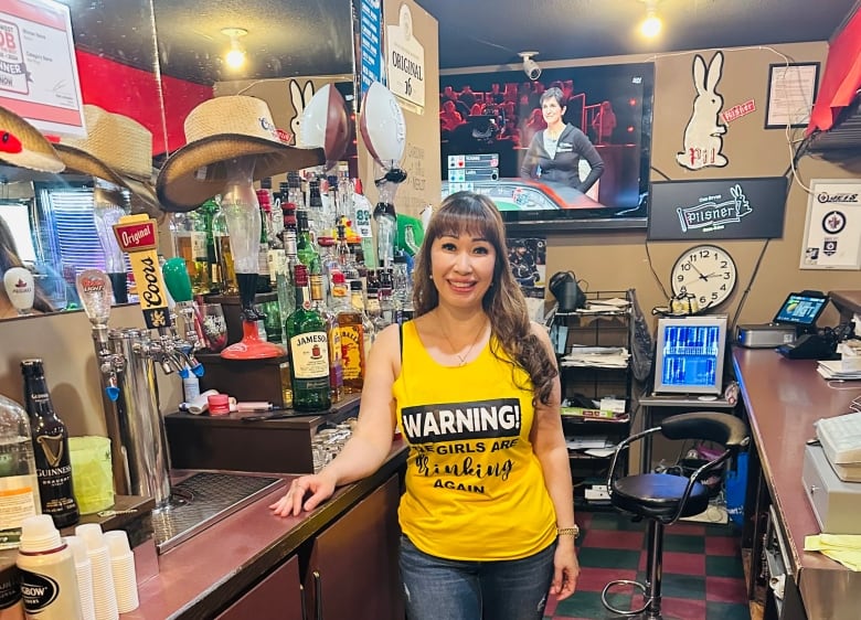 Sports bars across the province have been enjoying a boost in sales during the Oilers run to the finals. In North Battleford, Hailey's Restaurant and Lounge owner Hailey Bui says the phones are ringing steadily as fans reserve their favourite tables. 