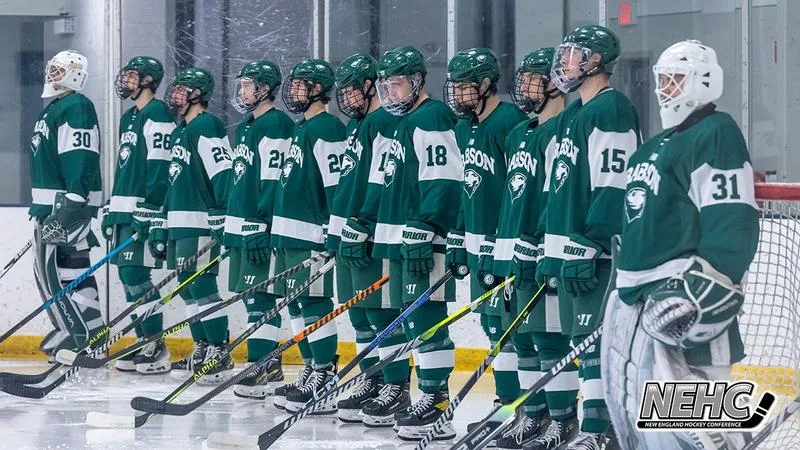 Men's Ice Hockey Places 14 on NEHC Academic All-Conference Squad