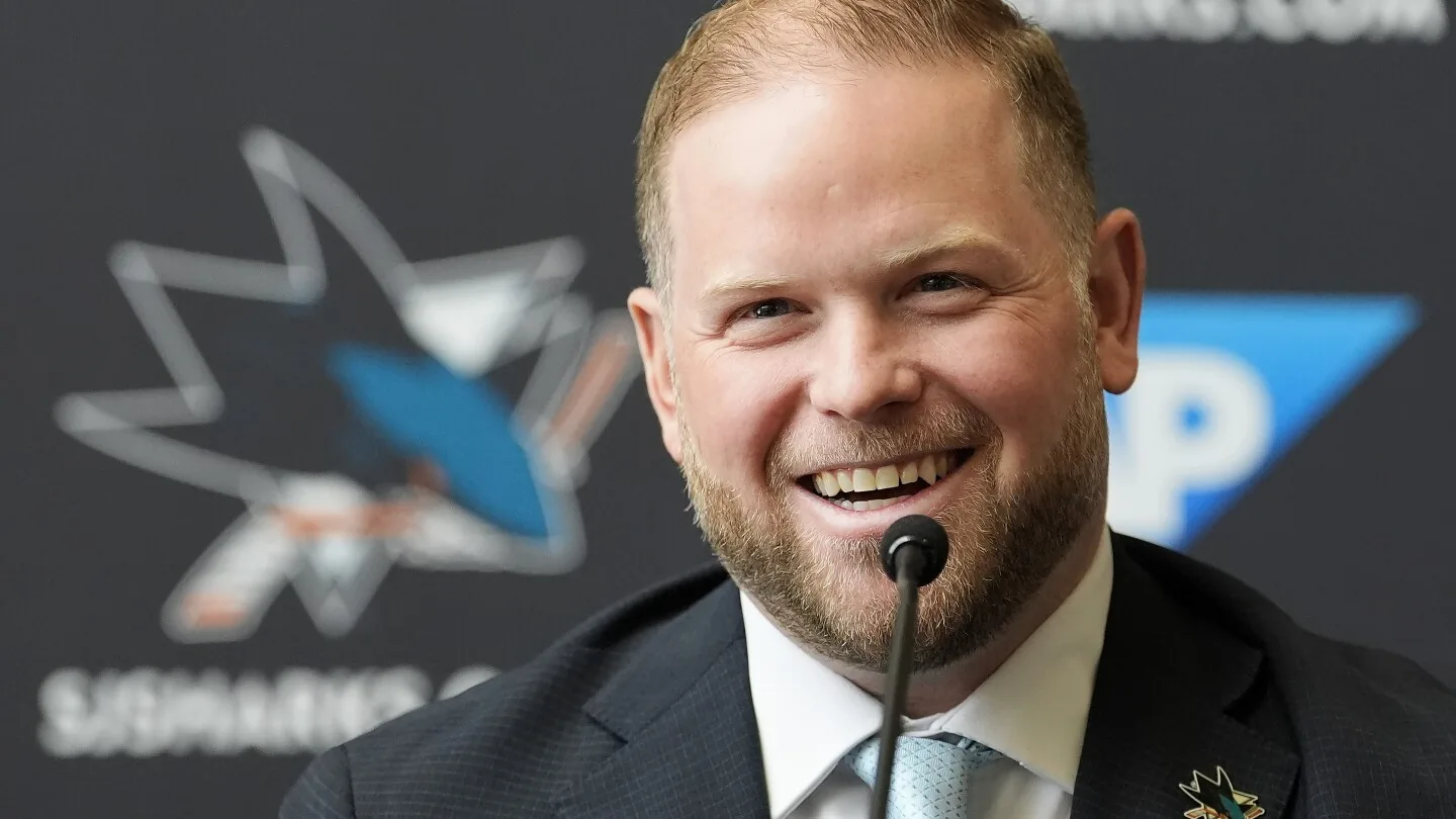 New Sharks coach Ryan Warsofsky looks to bring 'light' to a struggling franchise