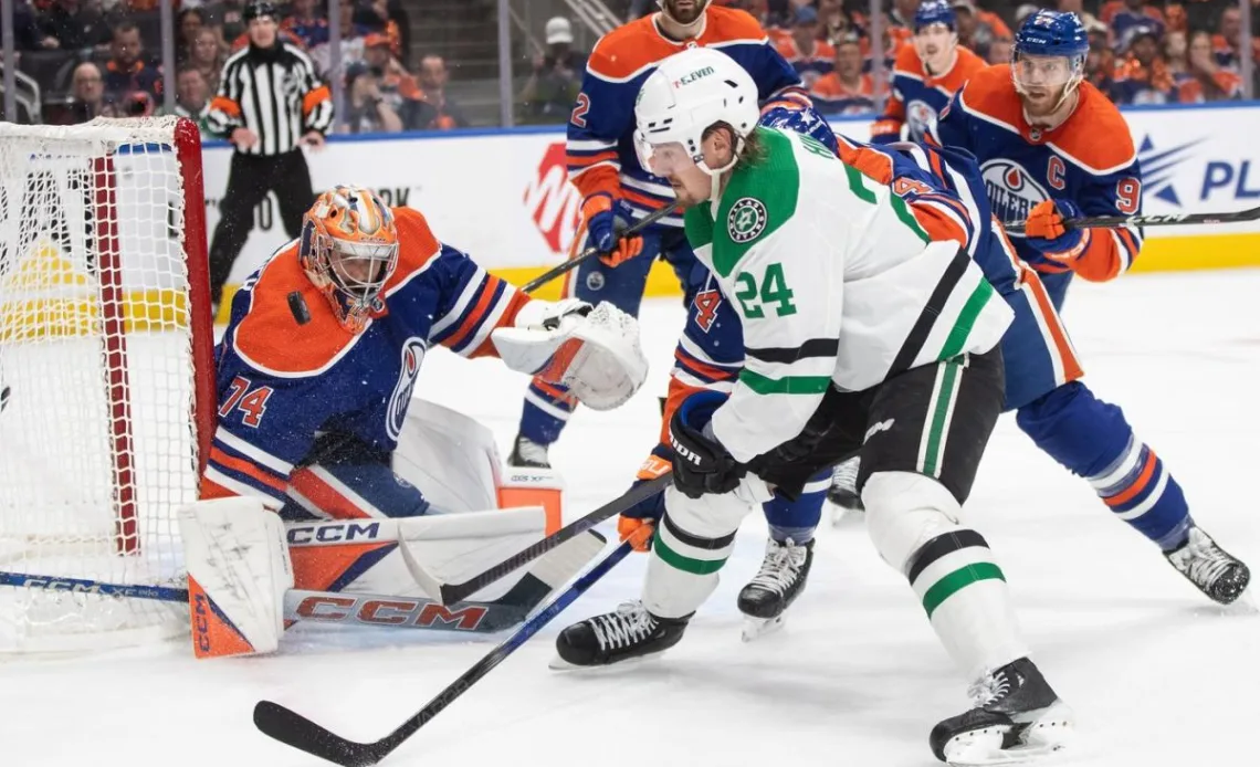 Oilers' Henrique, Stars' Hintz make presence felt in Game 3 after return from injury