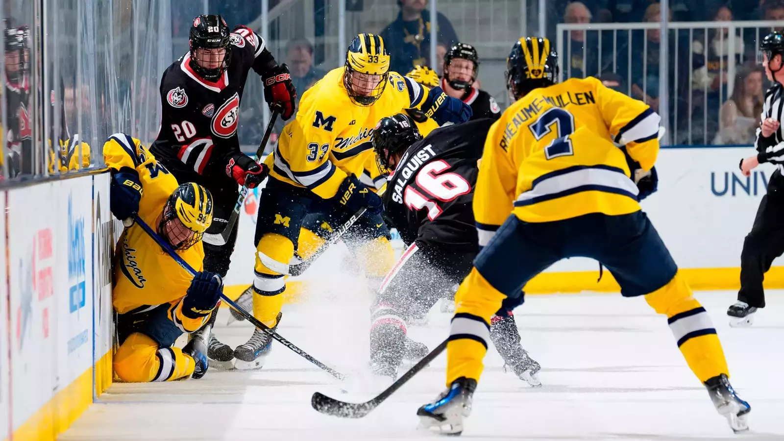 Michigan Offense Unable to Click in Loss to No. 13 St. Cloud State