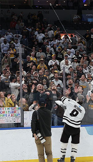  (photo: Rich Gagnon)