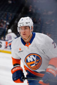 Islanders Sign Maxim Tsyplakov To Two-Year Deal